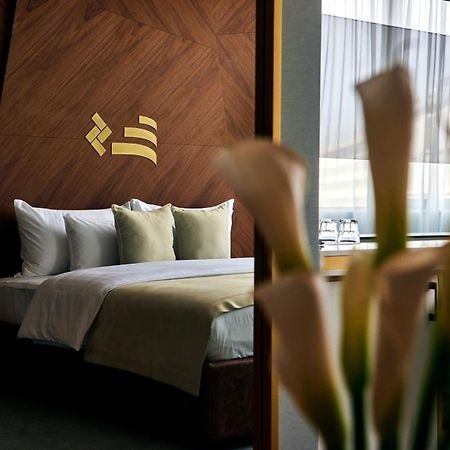 Hotel Pupin Novi Sad Exteriér fotografie A room at the hotel