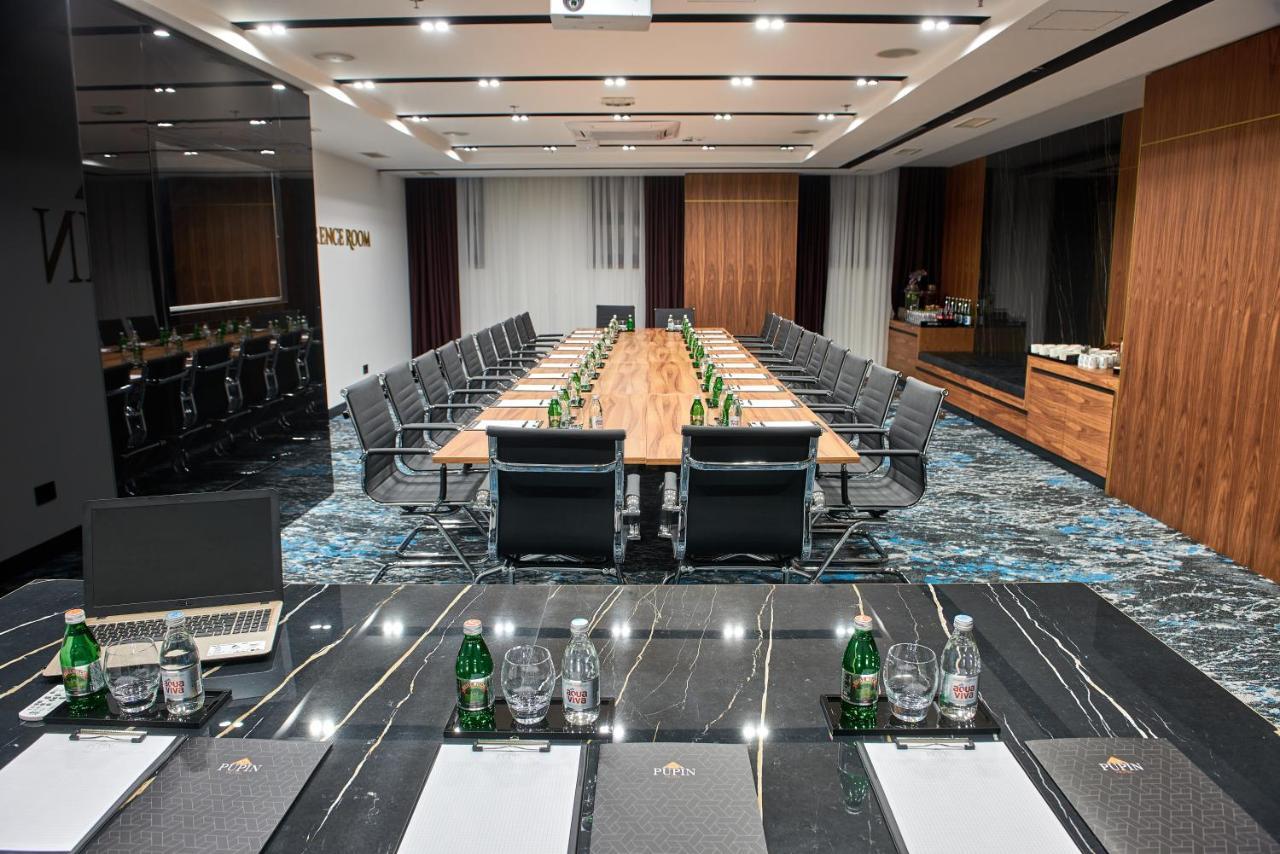 Hotel Pupin Novi Sad Exteriér fotografie The boardroom of the European Anti-fraud Organisation