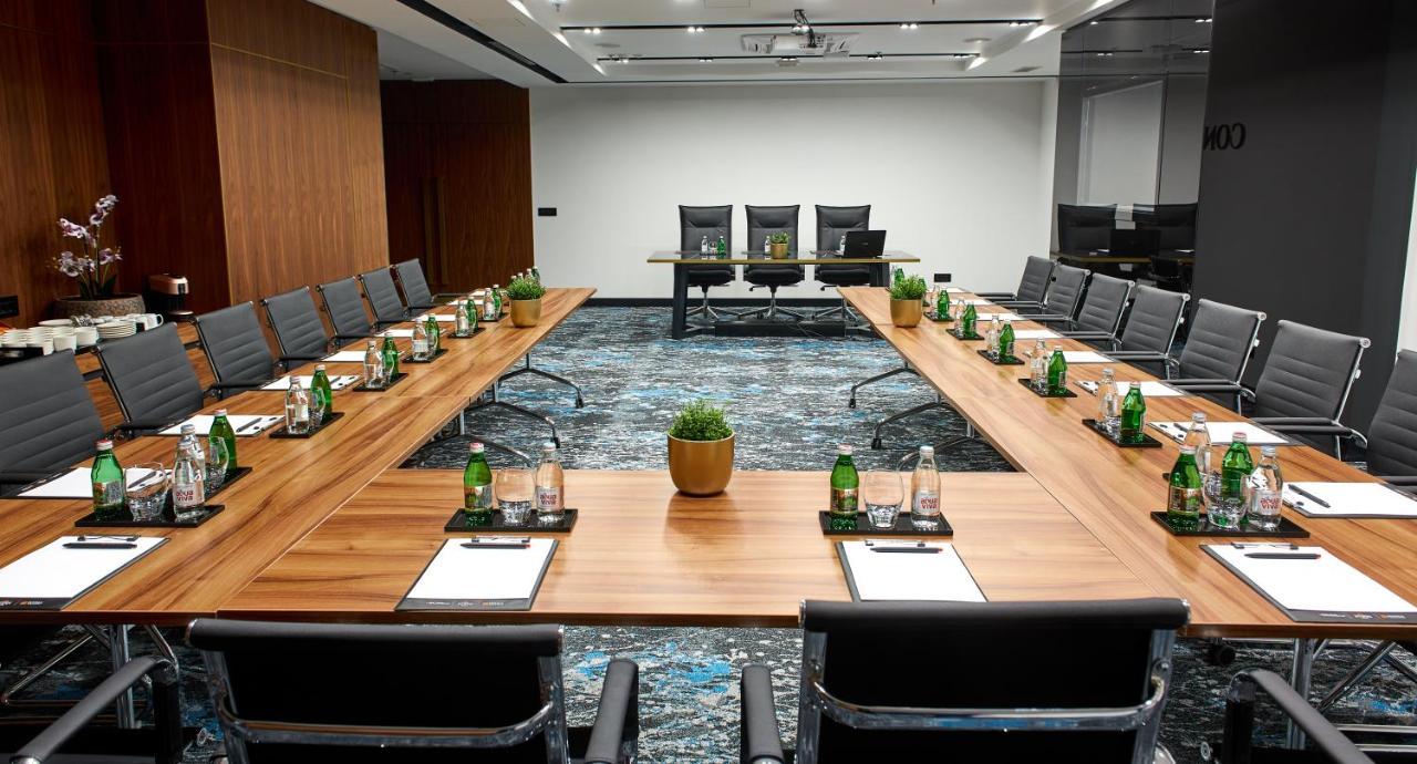 Hotel Pupin Novi Sad Exteriér fotografie Meeting room